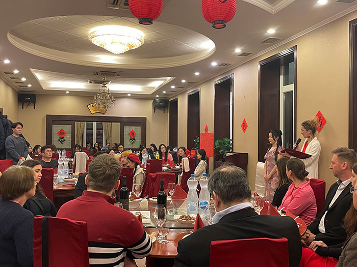 罗兰大学孔子学院举办2023年春节联欢会