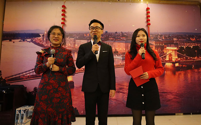 罗兰大学孔子学院举办2023年春节联欢会