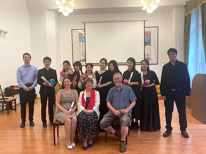 罗兰大学孔子学院举行中匈学生音乐会